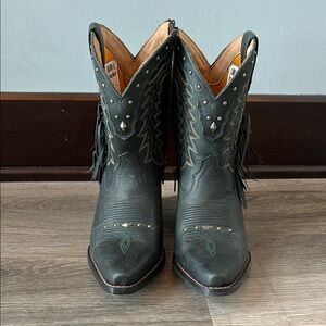 Women's Durango teal colored size 6.5 cowgirl boots